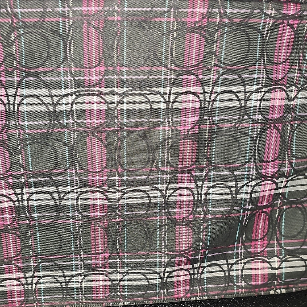 Coach Poppy Tartan Laptop Sleeve - Picture 3 of 4
